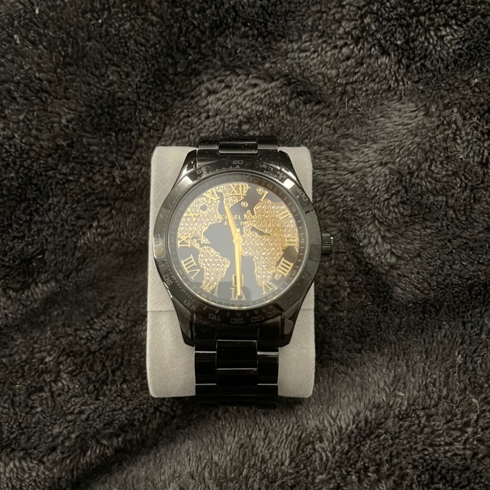 MK watch